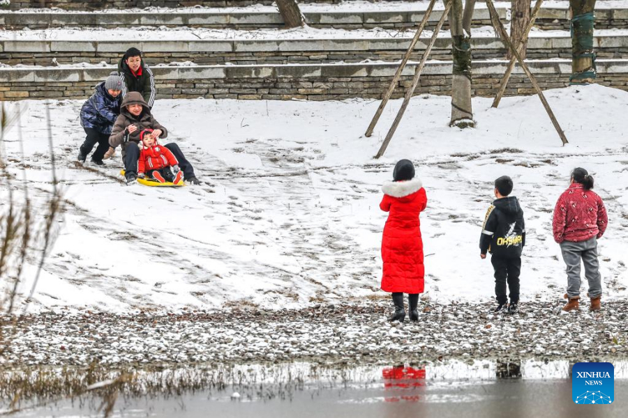 SW China's Guizhou issues yellow alert for heavy snow