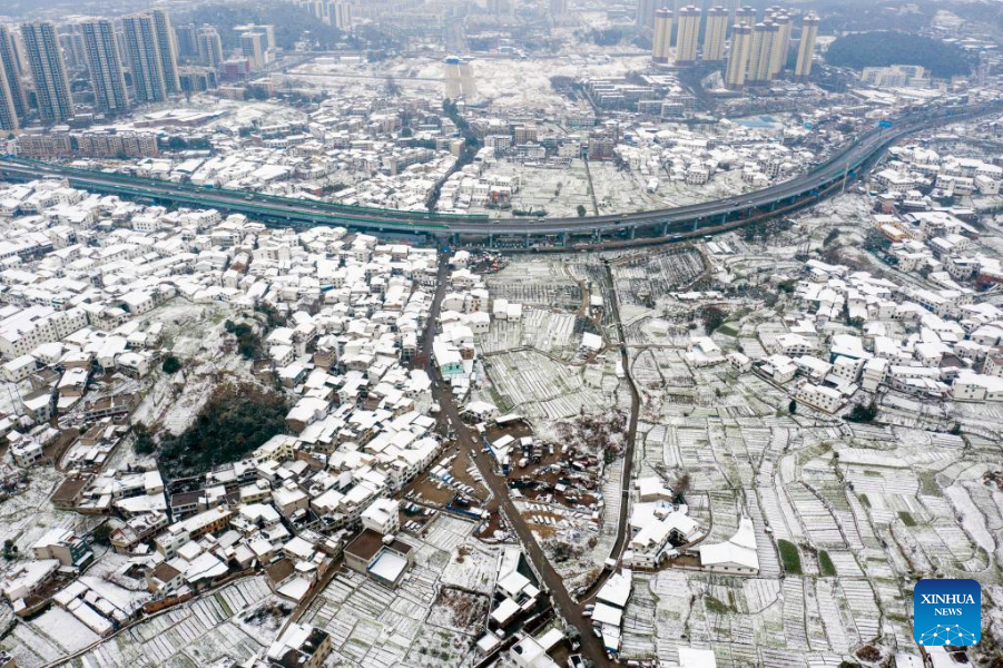 SW China's Guizhou issues yellow alert for heavy snow