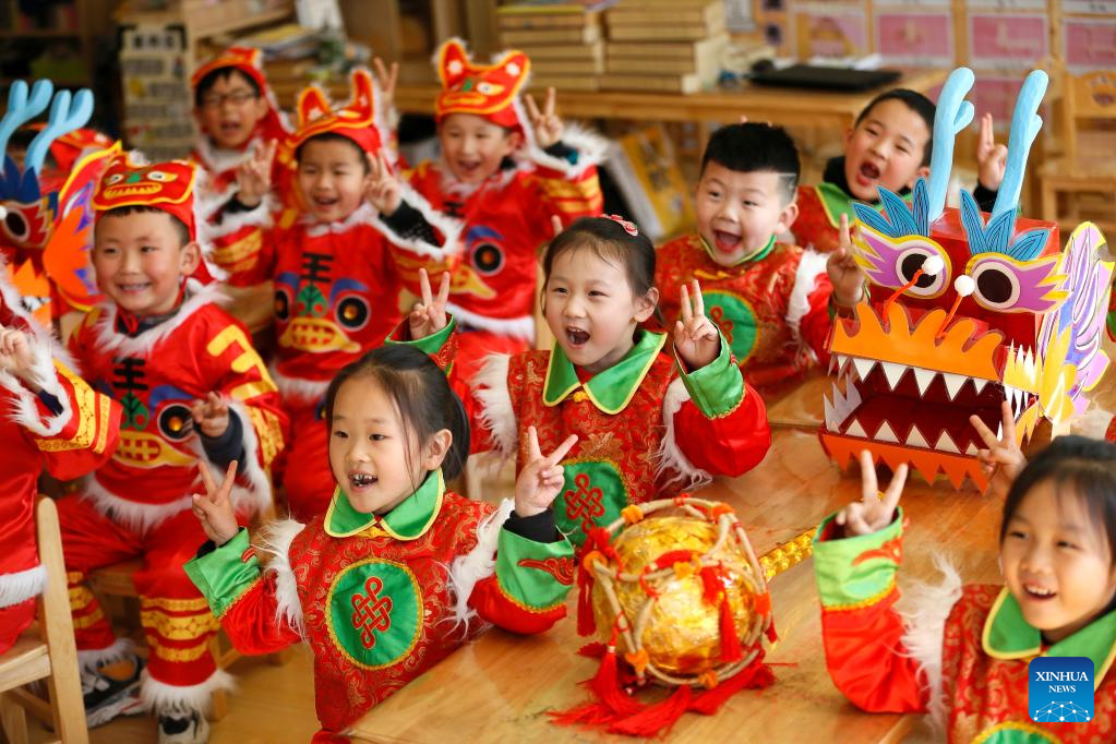 Various activities held across China to greet Longtaitou Day