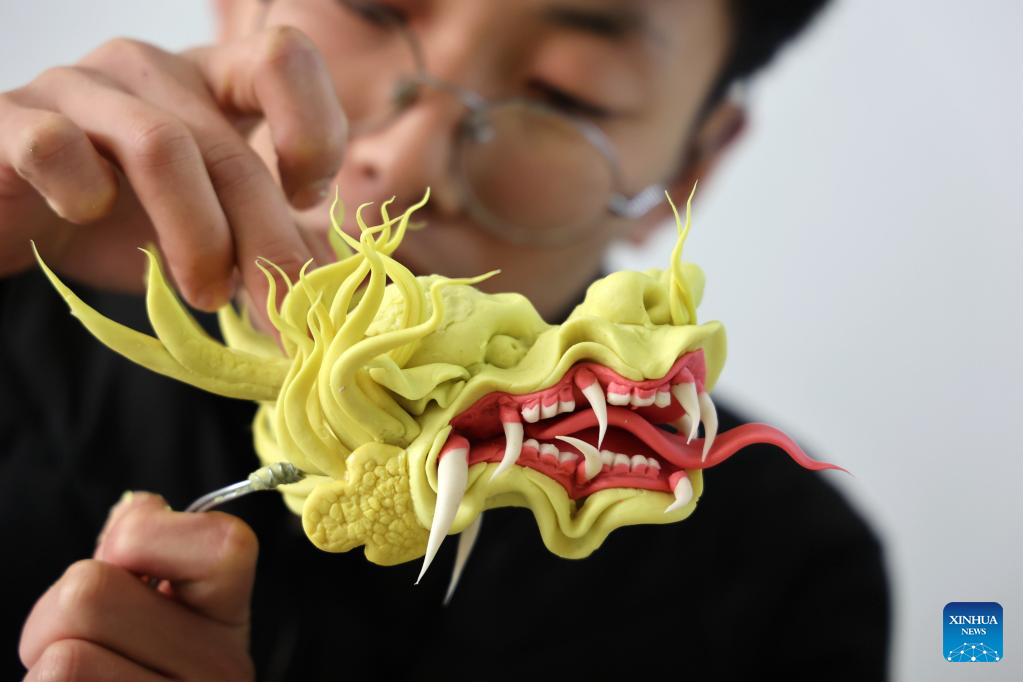 Various activities held across China to greet Longtaitou Day