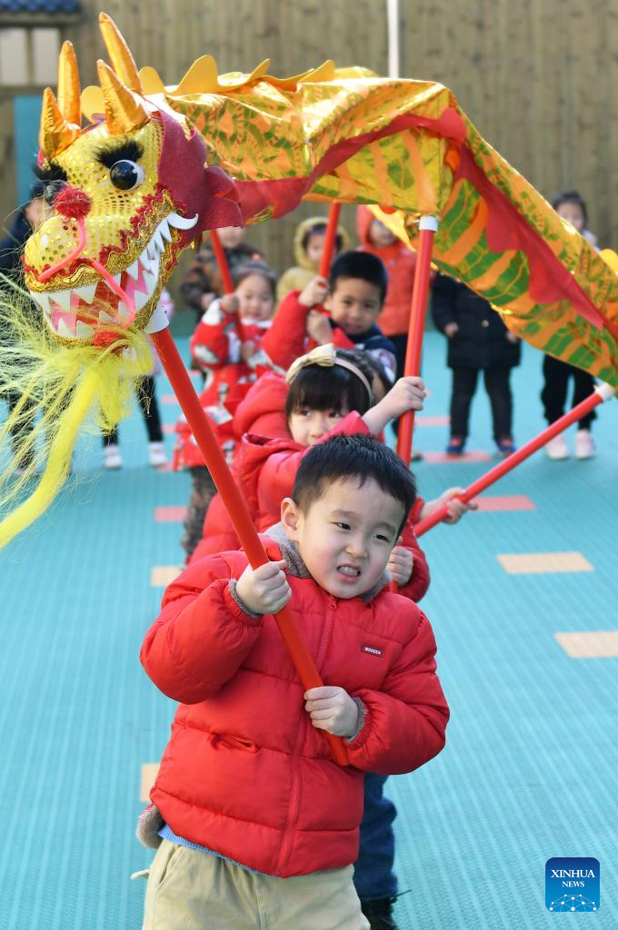 Various activities held across China to greet Longtaitou Day