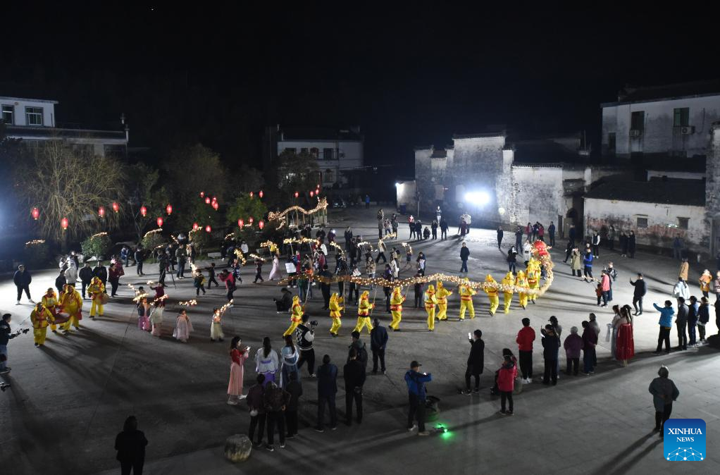 Various activities held across China to greet Longtaitou Day