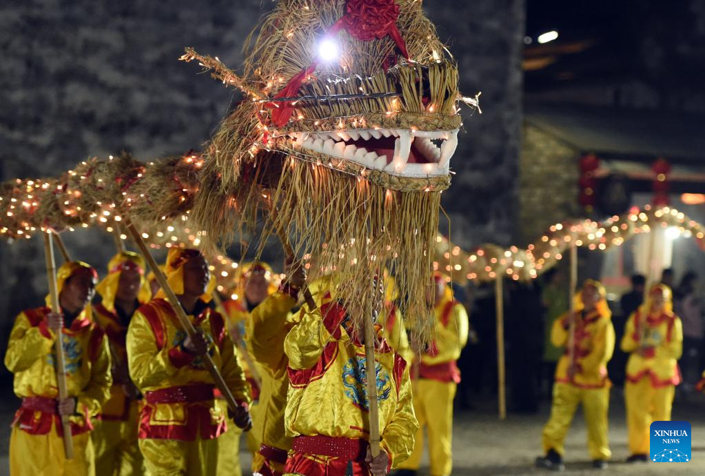 Various activities held across China to greet Longtaitou Day