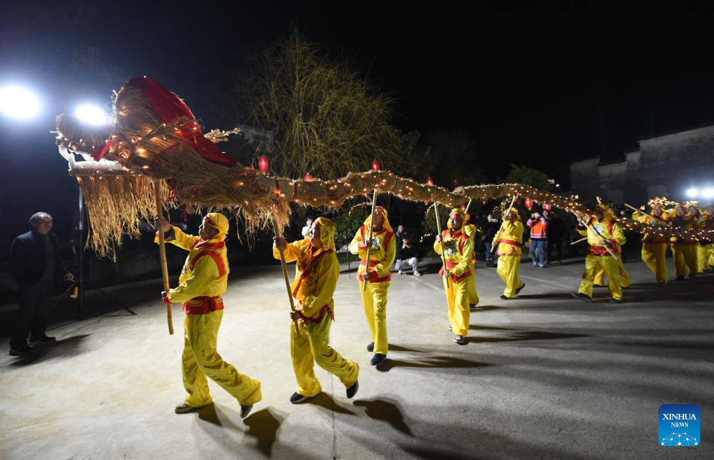 Various activities held across China to greet Longtaitou Day