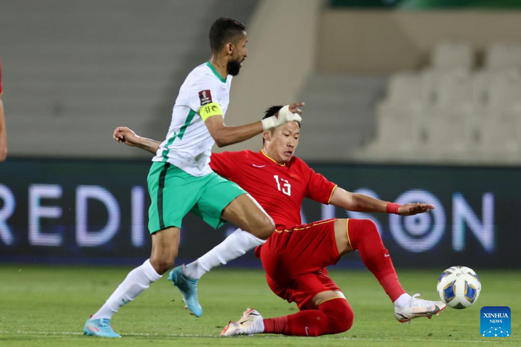 China holds Saudi Arabia 1-1 in World Cup Asian qualifiers