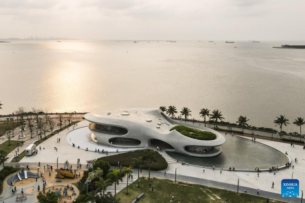 In pics: Wormhole Library in Haikou Bay, S China's Hainan