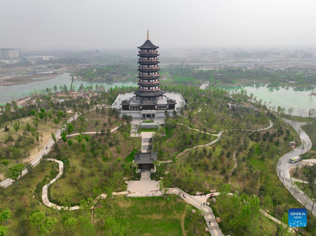 In pics: view of Yuerong Park in Xiong'an New Area