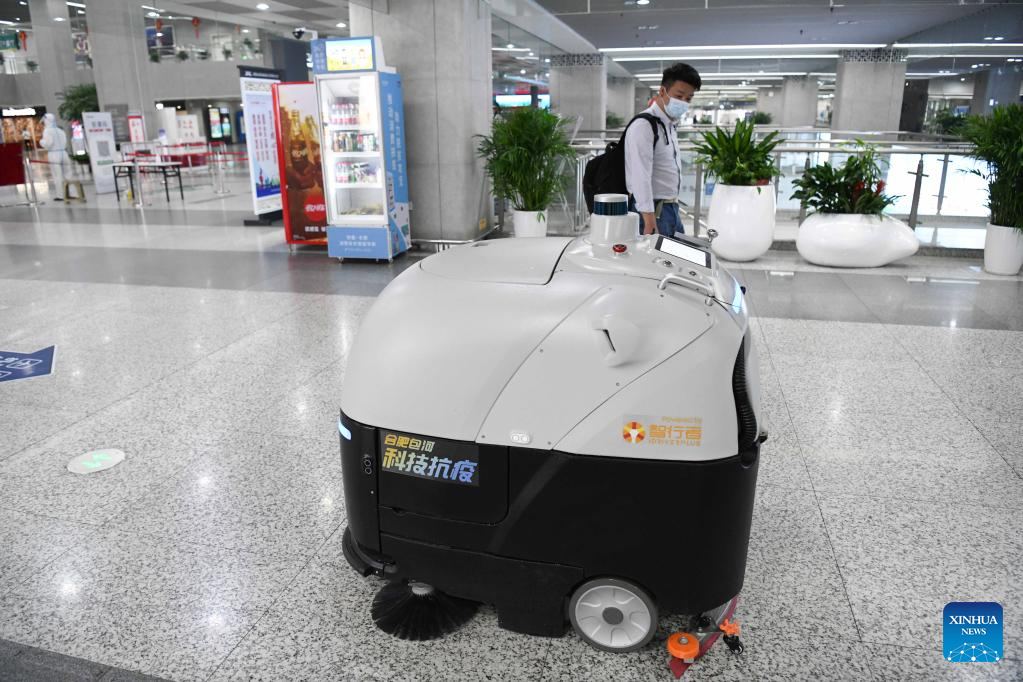 Unmanned devices help to fight against COVID-19 in Anhui