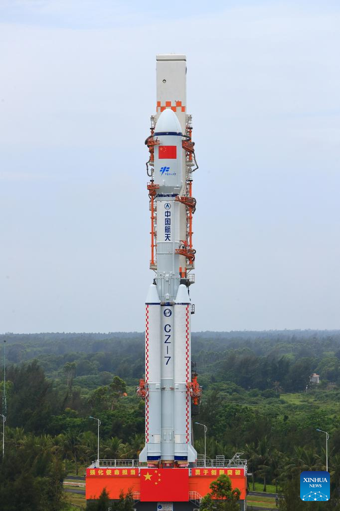 China prepares to launch Tianzhou-4 cargo spacecraft