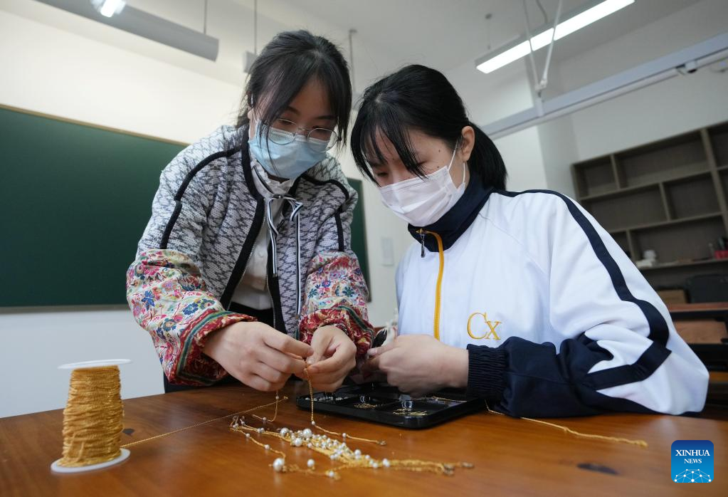 China Focus: China strives to ensure employment for people with disabilities