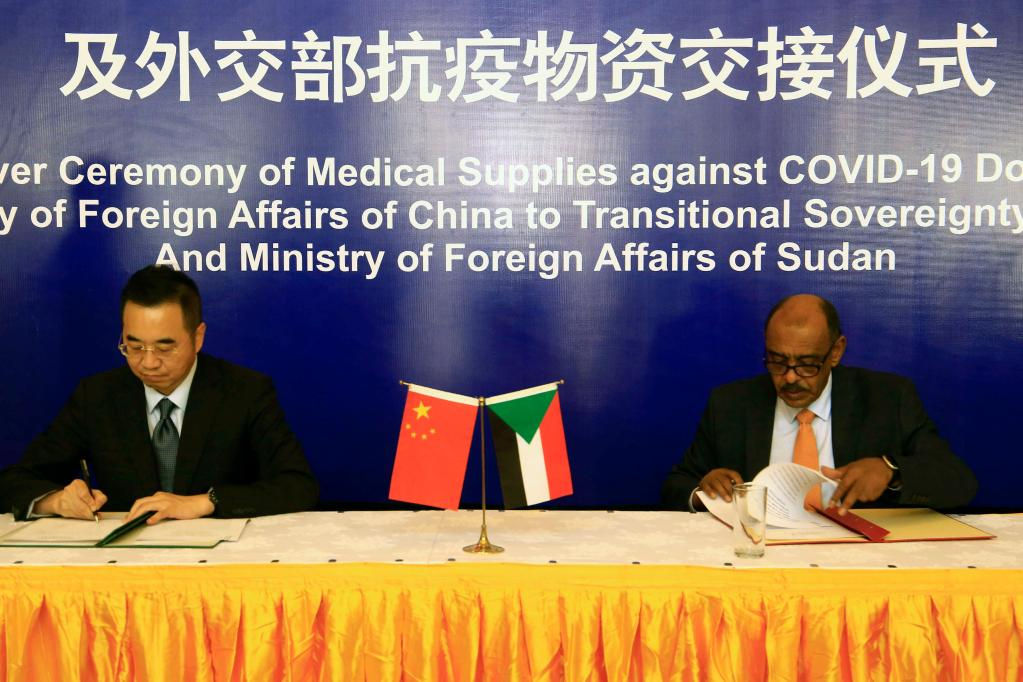 China donates anti-COVID-19 materials to Sudan