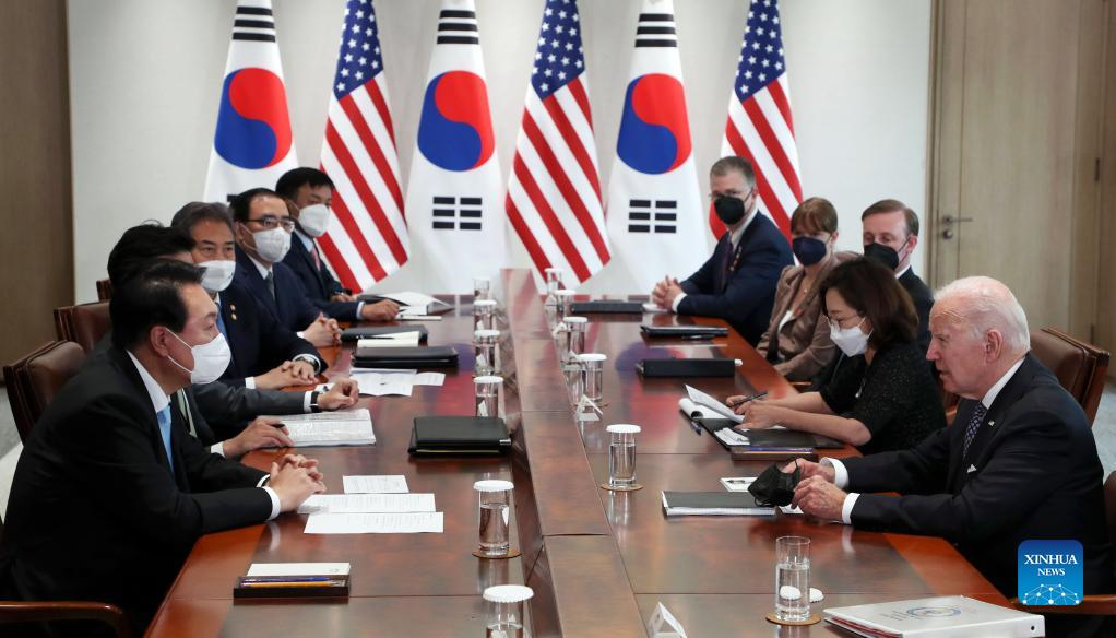 S.Korean, U.S. presidents hold summit talks in Seoul