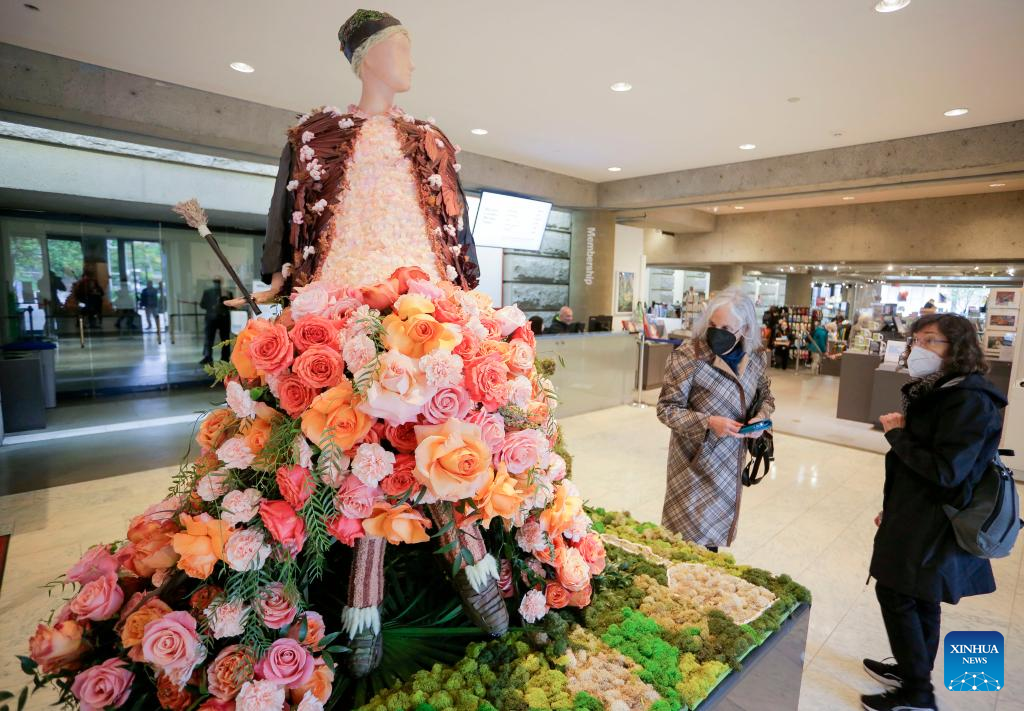 Floral art exhibition kicks off in Vancouver