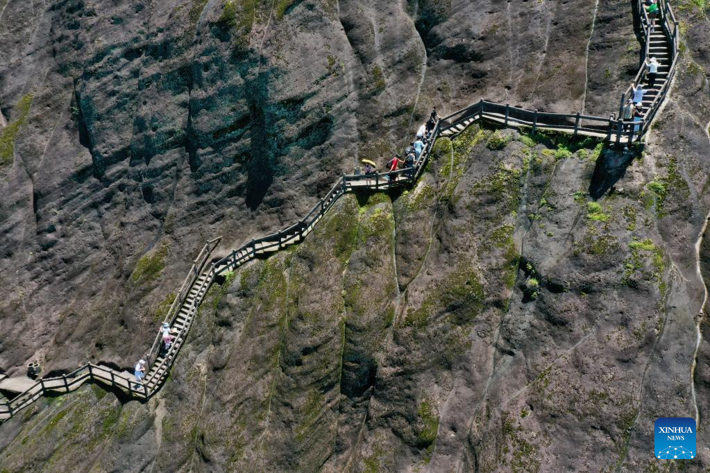 Mount Wuyi in SE China, World Cultural and Natural Heritage site