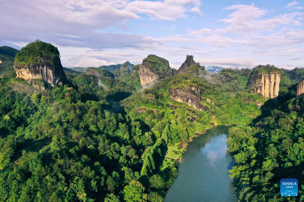 Mount Wuyi in SE China, World Cultural and Natural Heritage site
