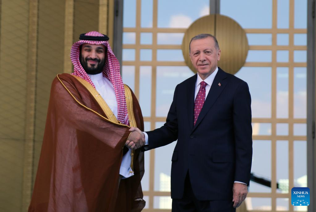 Saudi crown prince pays 1st visit to Turkey since death of Khashoggi