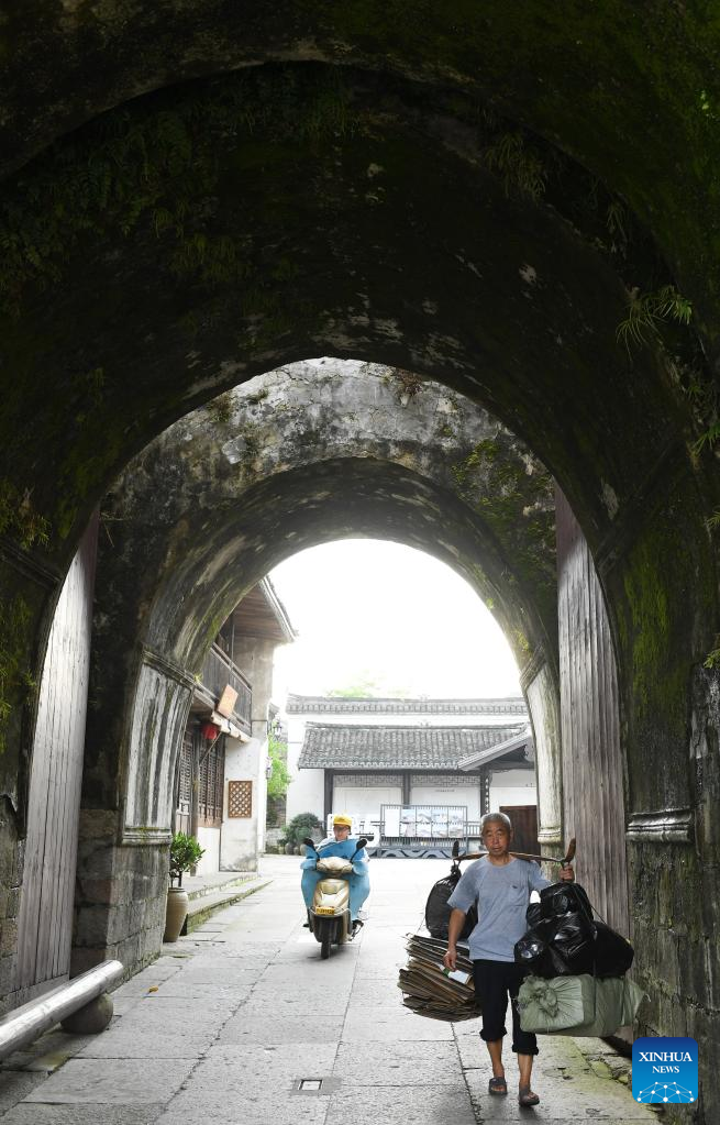 Street view of ancient city of Taizhou in Zhejiang