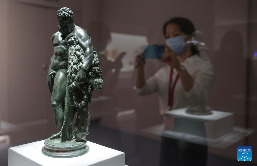 Exhibition of ancient Roman civilization brought to Beijing