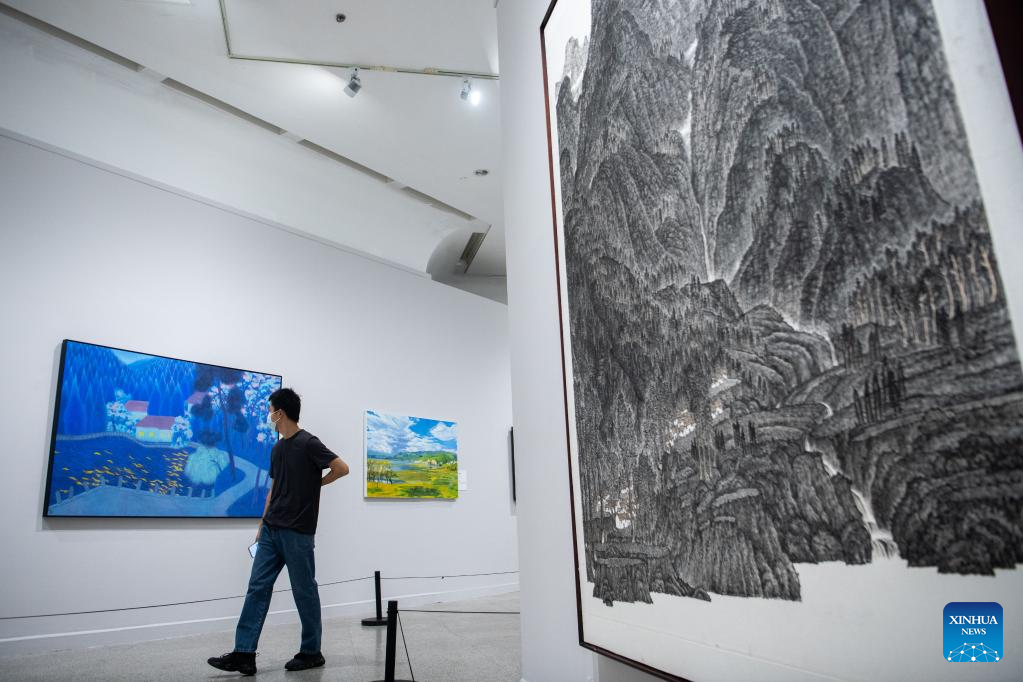 Artwork exhibition on rural revitalization held in Wuhan