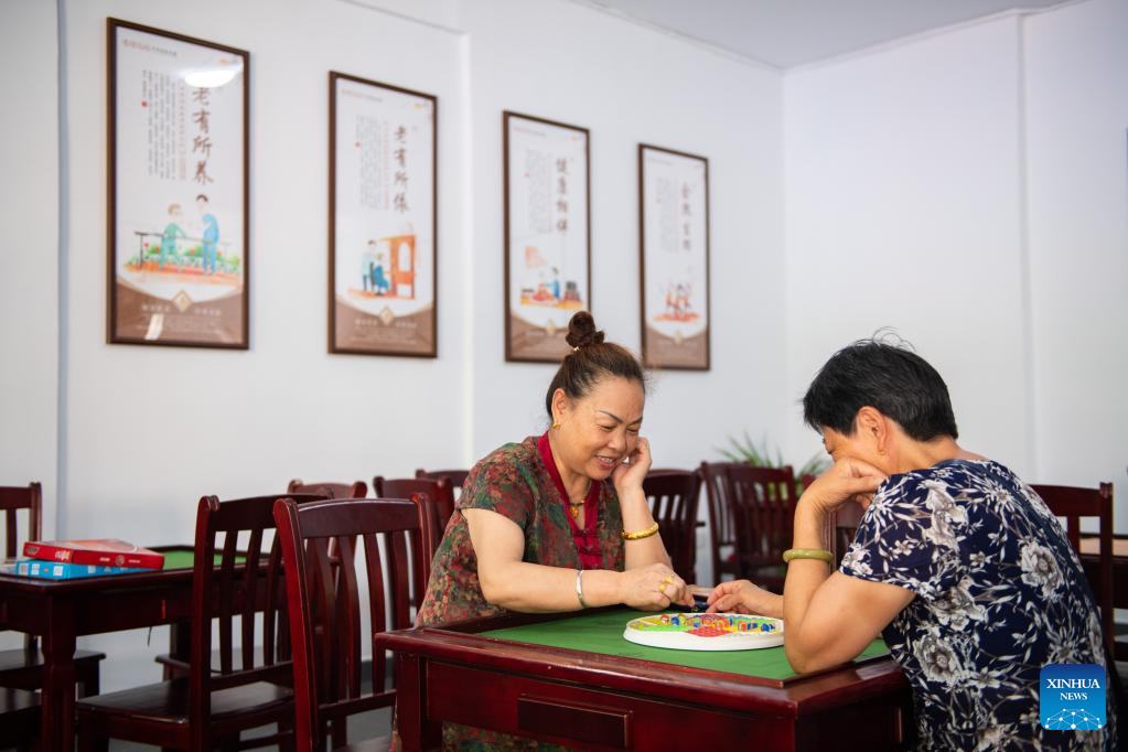 In pics: community-based day-care center for seniors in Hanshou County, Hunan Province