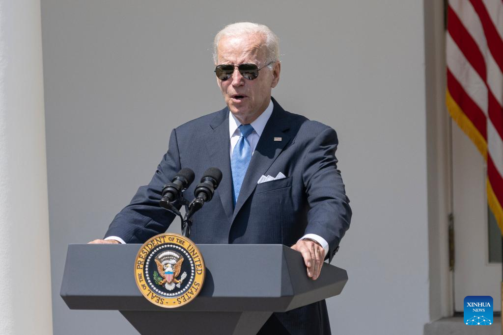Biden makes first in-person appearance after COVID-19 isolation