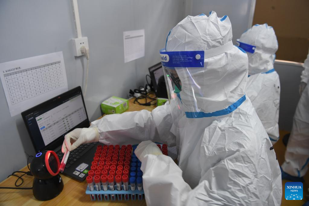 Chinese mainland reports 530 new local confirmed COVID-19 cases
