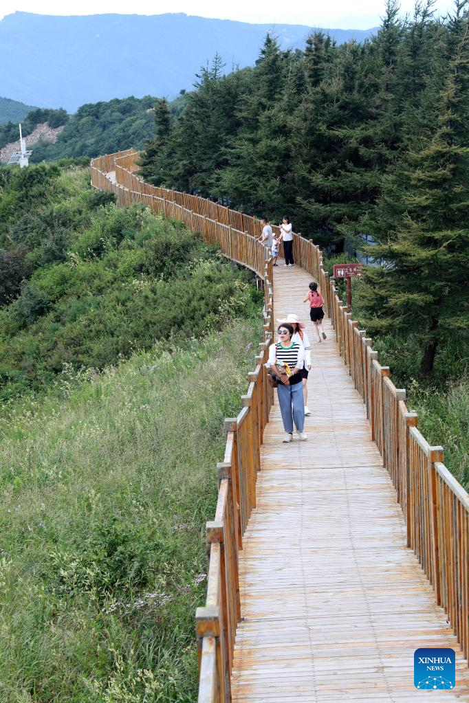Luanping in north China innovates tourism development
