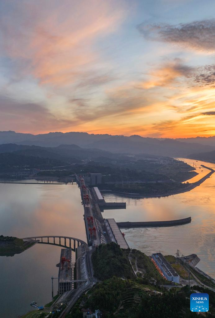 Scenery of Three Gorges Dam at dawn