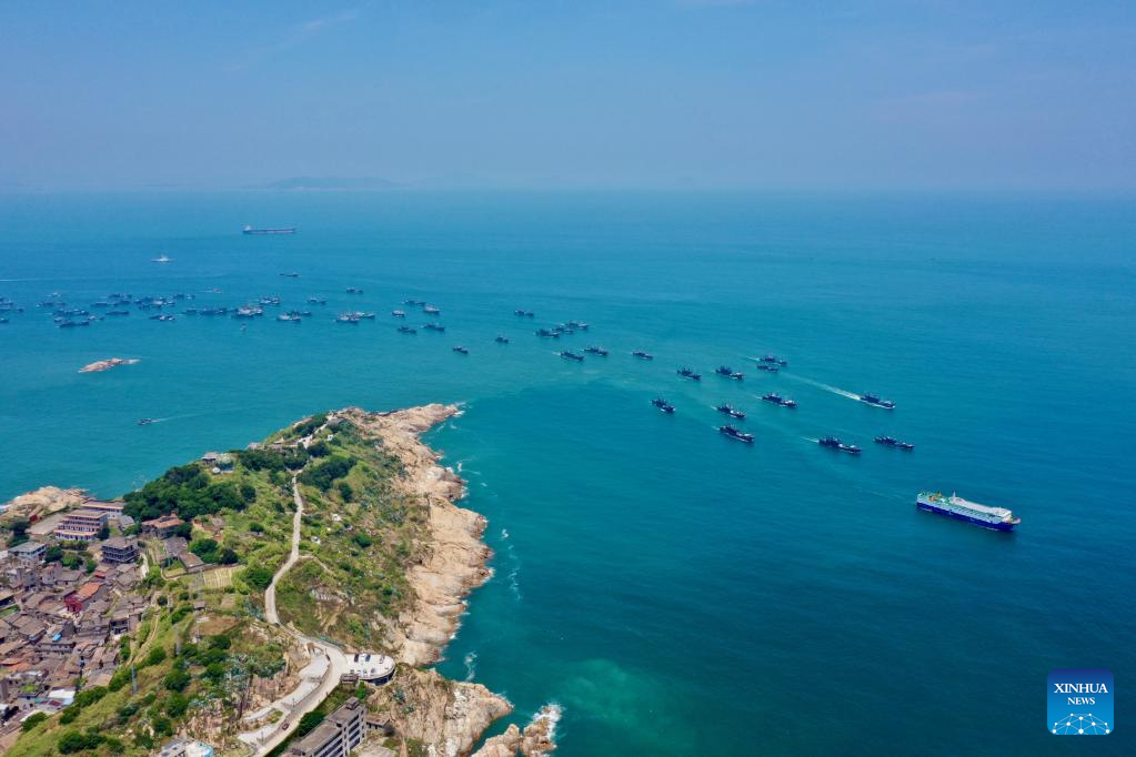 Seasonal fishing ban lifted at some sea areas in SE China's Fujian