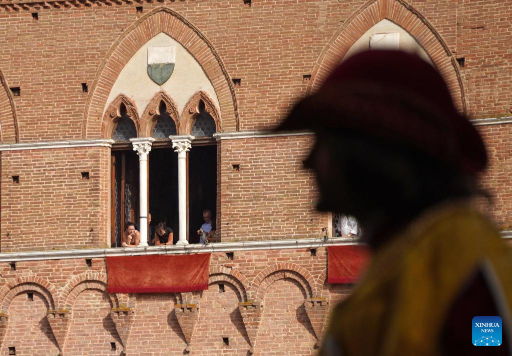 Horse race Palio held in Siena after 2-year pause