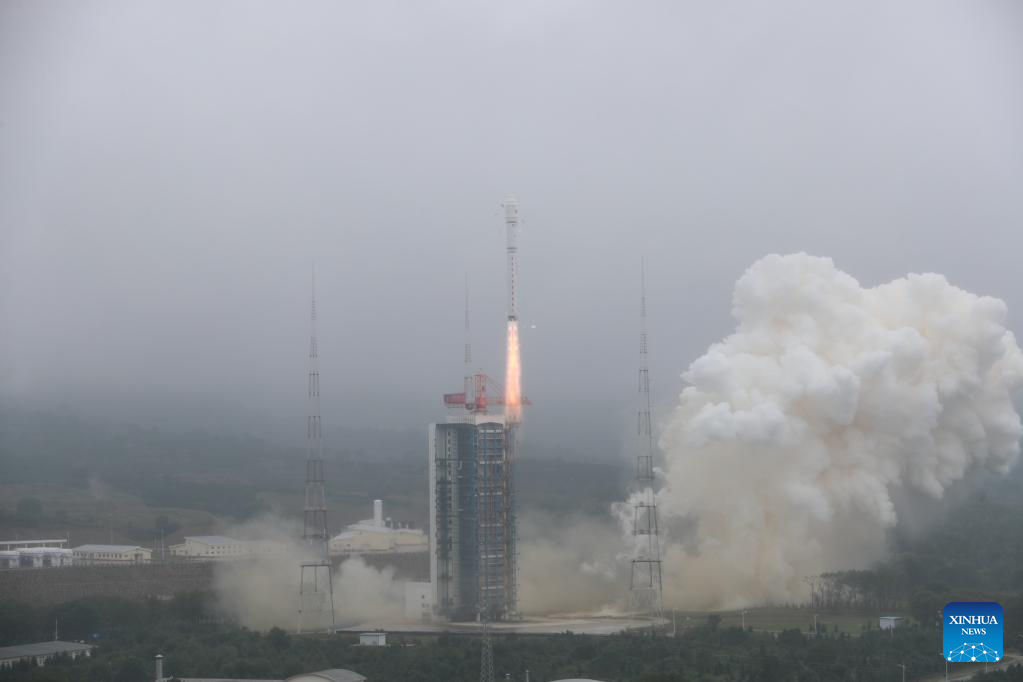 China launches Beijing-3B satellite