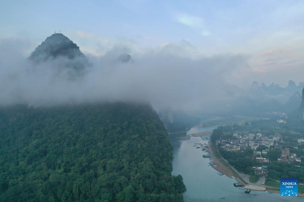 Scenery of Xingping Town in Yangshuo County of Guilin, S China