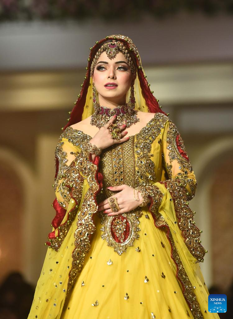 Highlights of bridal festival fashion show in Pakistan