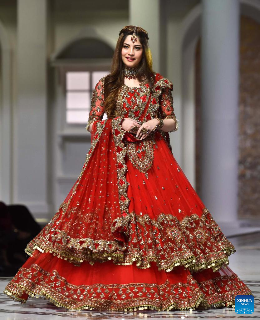 Highlights of bridal festival fashion show in Pakistan