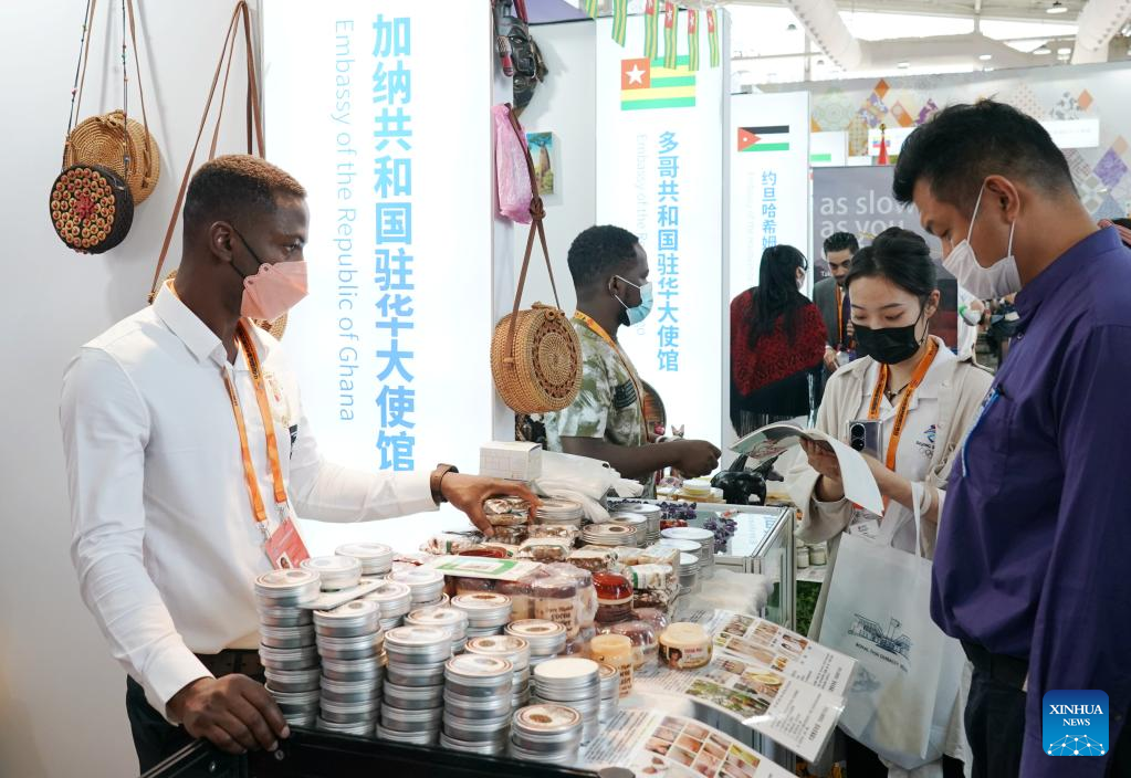 Products from various countries & regions on display at CIFTIS