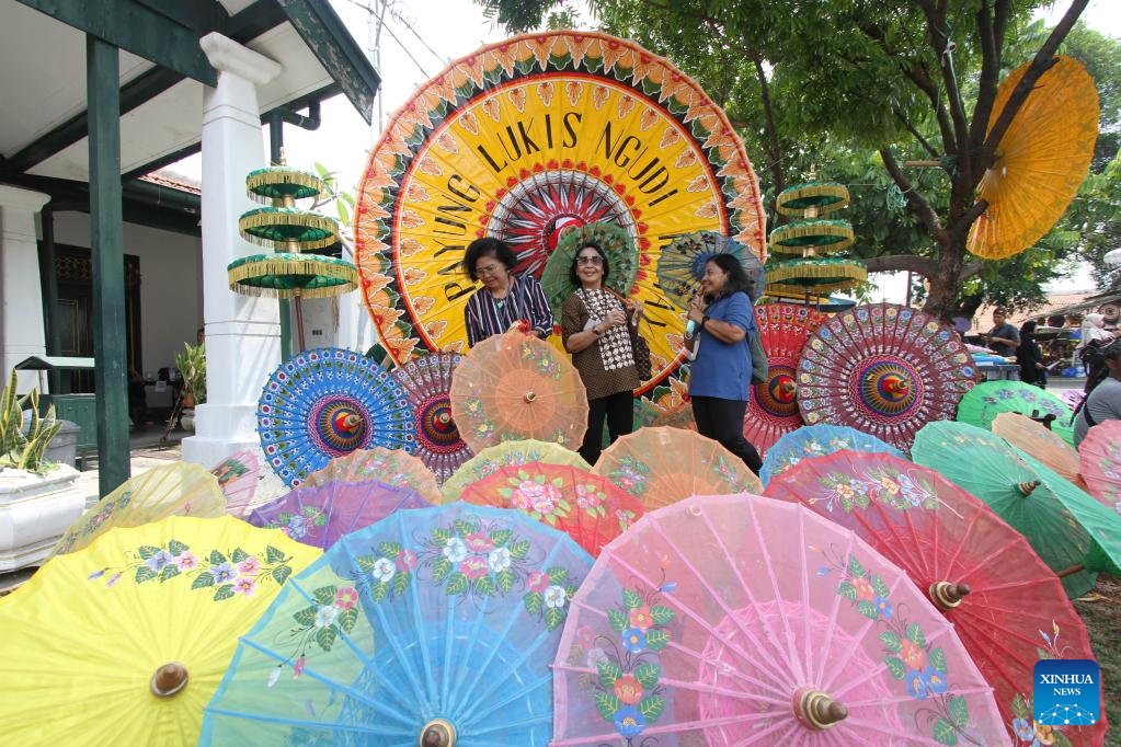In pics: Indonesia Umbrella Festival