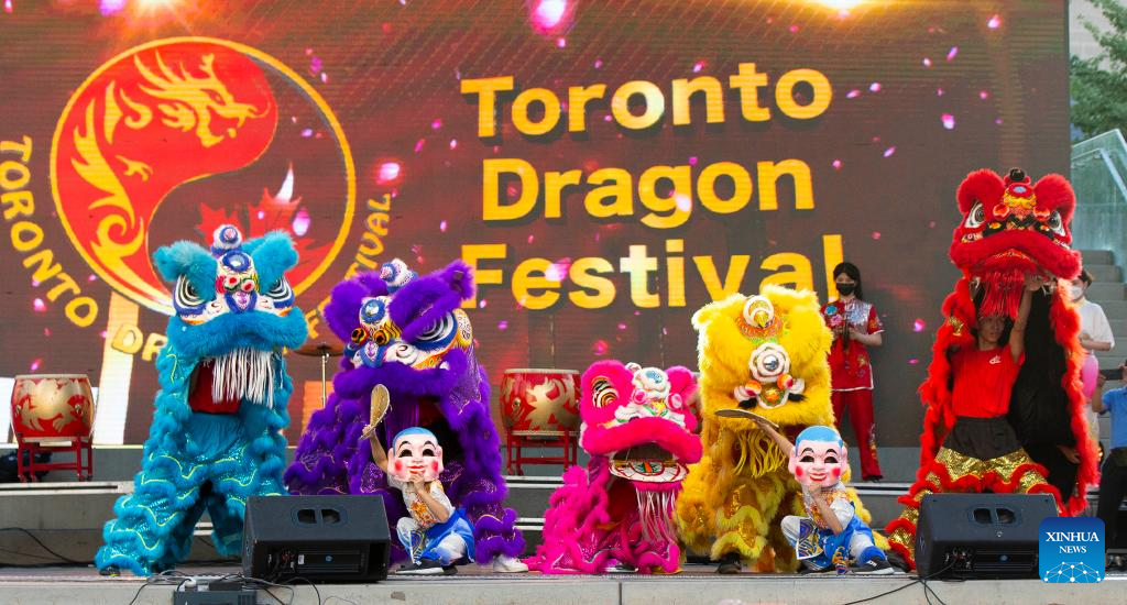 Toronto Dragon Festival celebrated to promote traditional Chinese culture