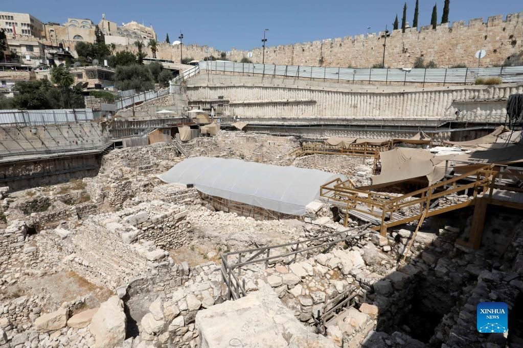 2,700-year-old decorated ivory plaques discovered at Jerusalem site