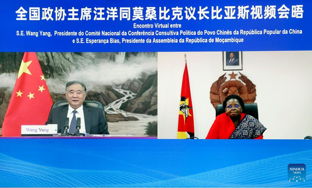 China's top political advisor meets senior Mozambican, Burundian lawmakers