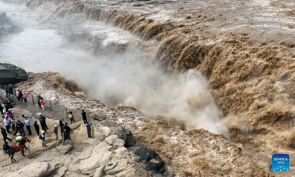 Scenery of Hukou Waterfall on Yellow River in NW China's Shaanxi