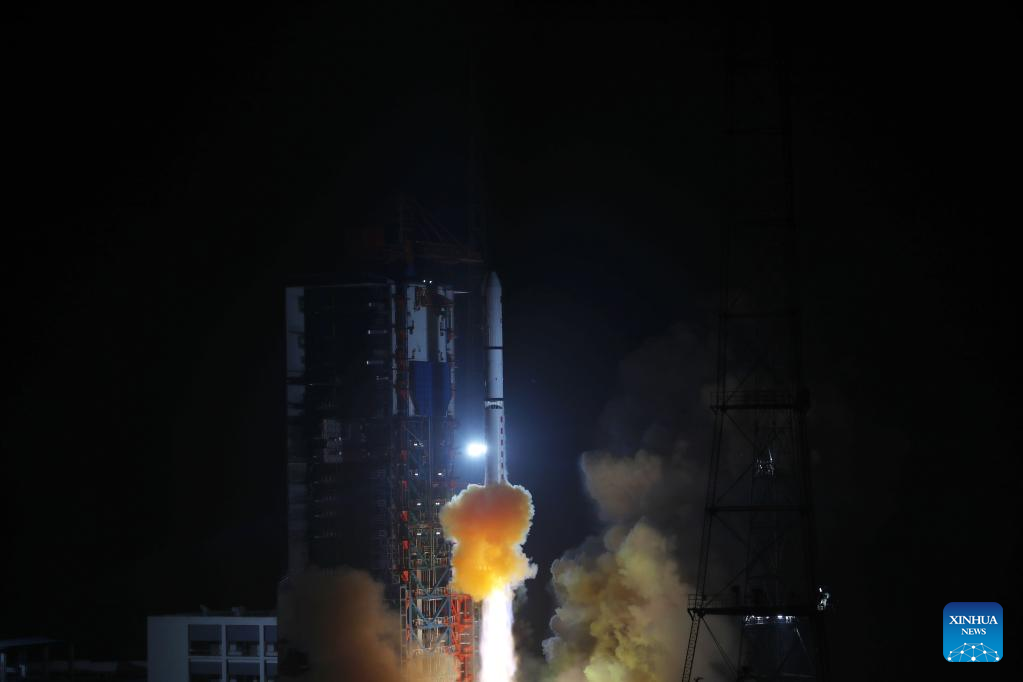 China successfully launches new remote sensing satellite