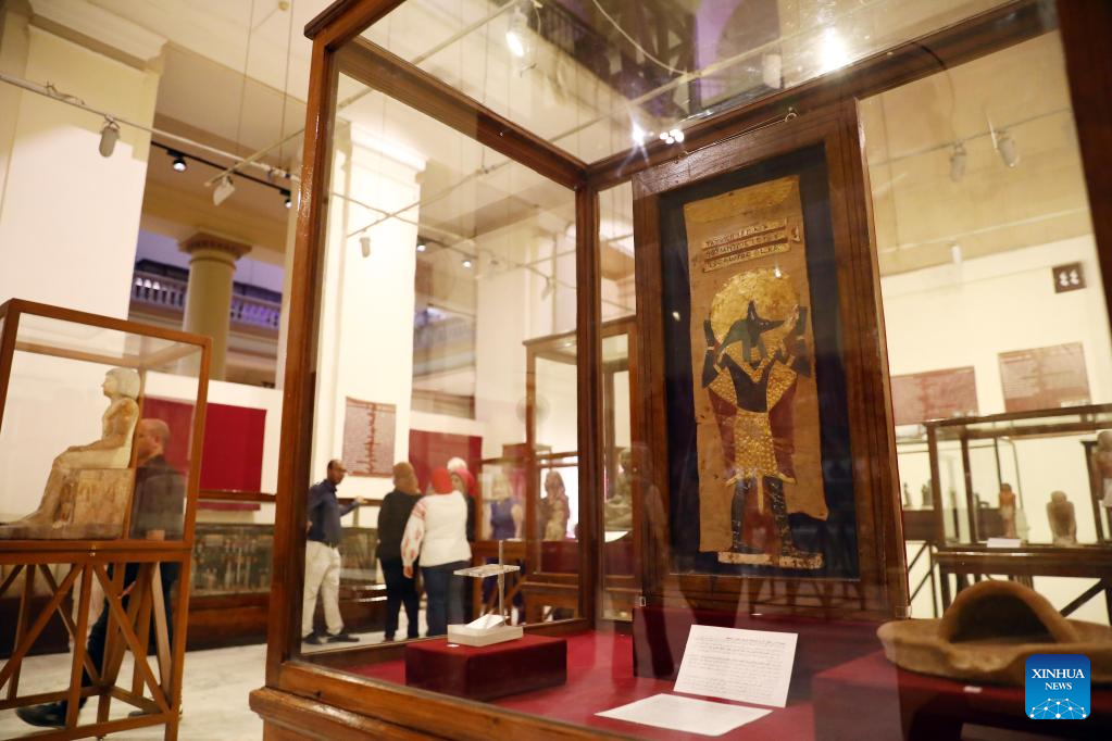 Exhibition of antiquities held in Egypt to mark World Tourism Day