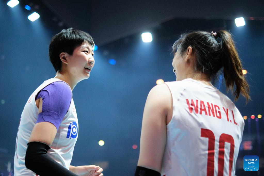 China reaches quarterfinals at women's volleyball worlds with straight-sets win over Belgium