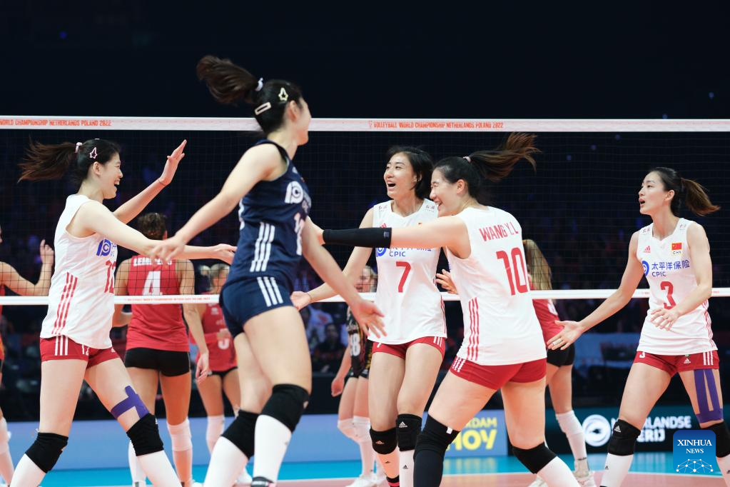 China reaches quarterfinals at women's volleyball worlds with straight-sets win over Belgium