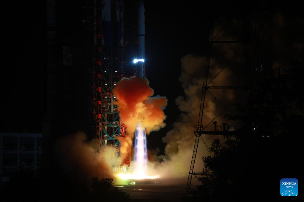 China successfully launches new remote sensing satellite
