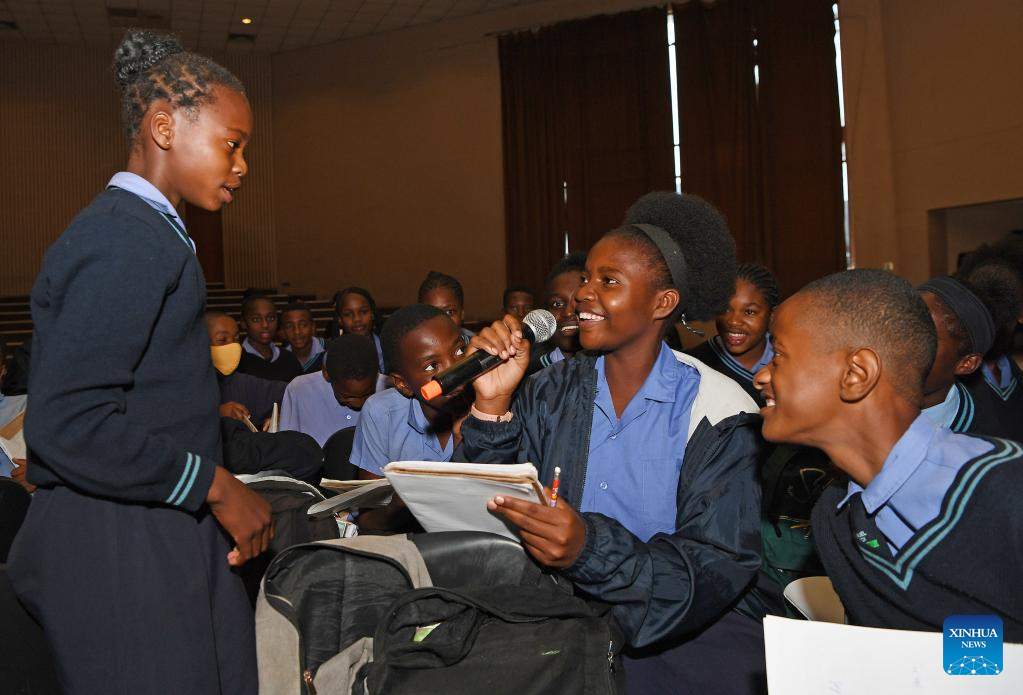 In-person Chinese language lessons at secondary schools resume in Namibian capital