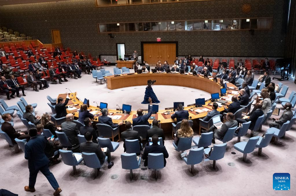 Security Council renews mandate of UN mission for Western Sahara