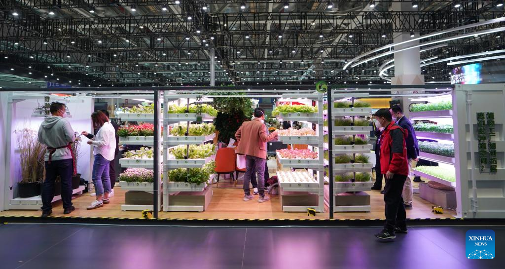 New technologies of smart agriculture on display at 5th CIIE in Shanghai