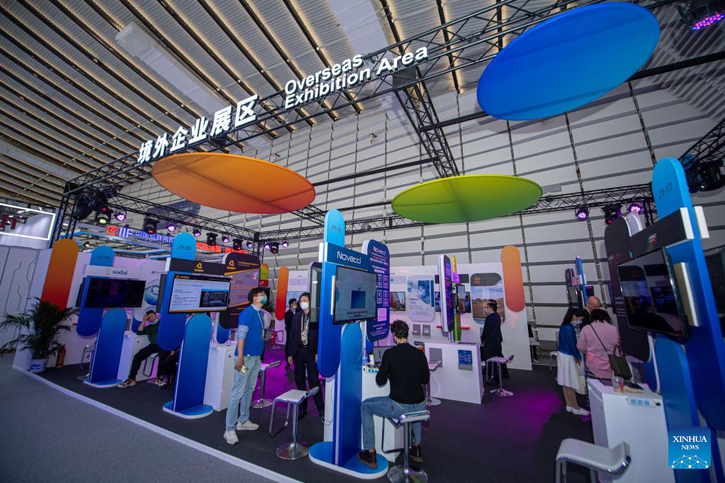 Light of Internet Expo held at 2022 World Internet Conference Wuzhen Summit
