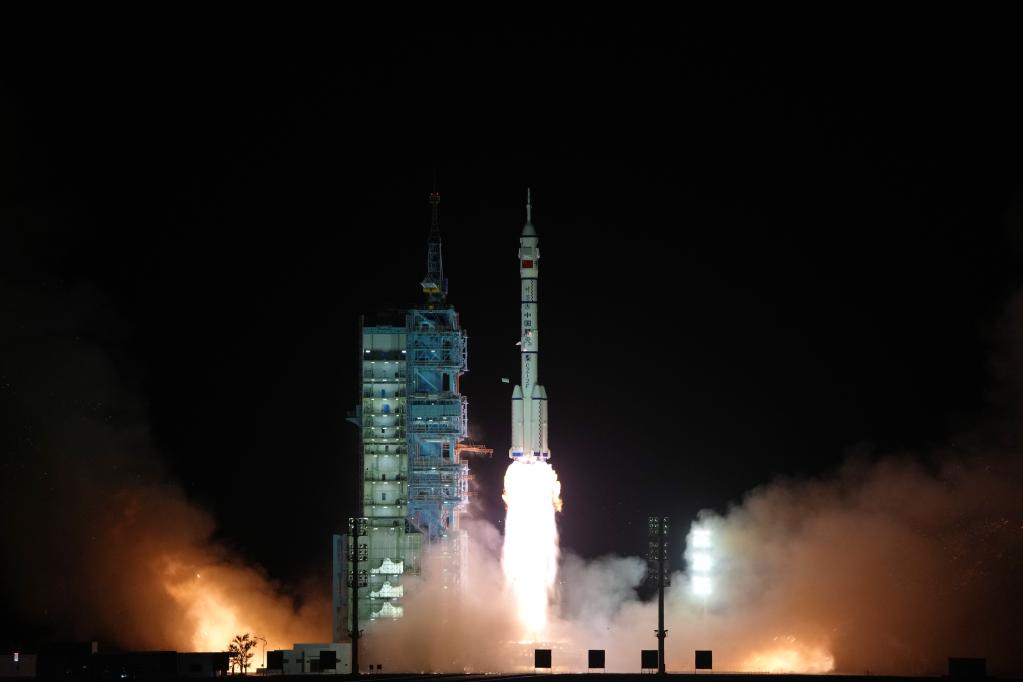 China launches Shenzhou-15 spaceship, aiming for first in-orbit crew rotation